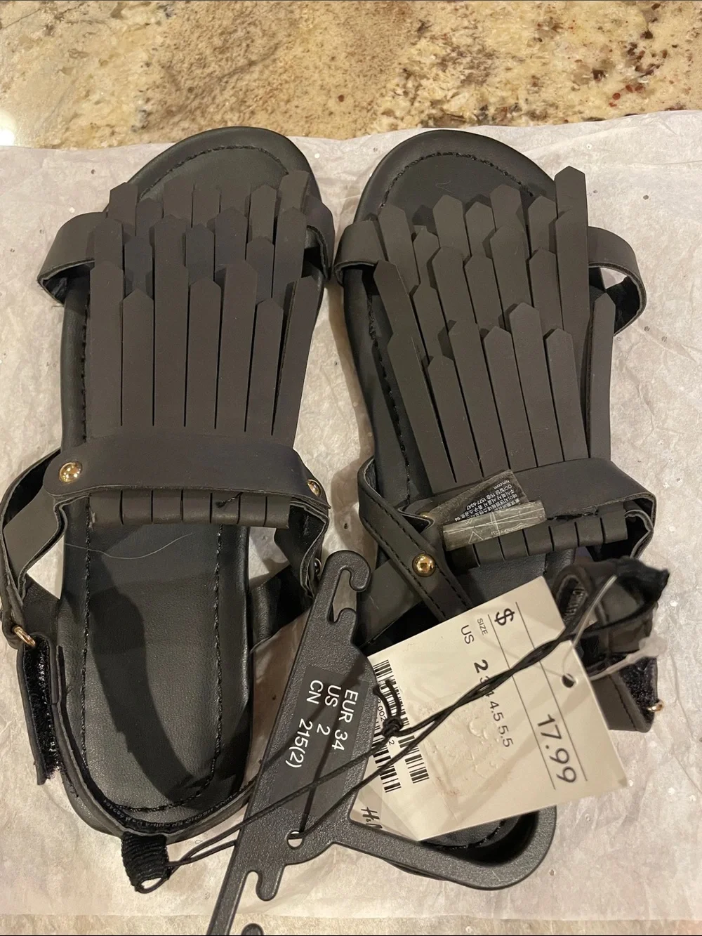 2 Pairs Girls H&M and American Eagle Sandals